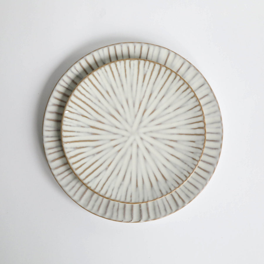 [SAMPLE] Daintree Ceramic Entree Plate 21cm - Green and Brass